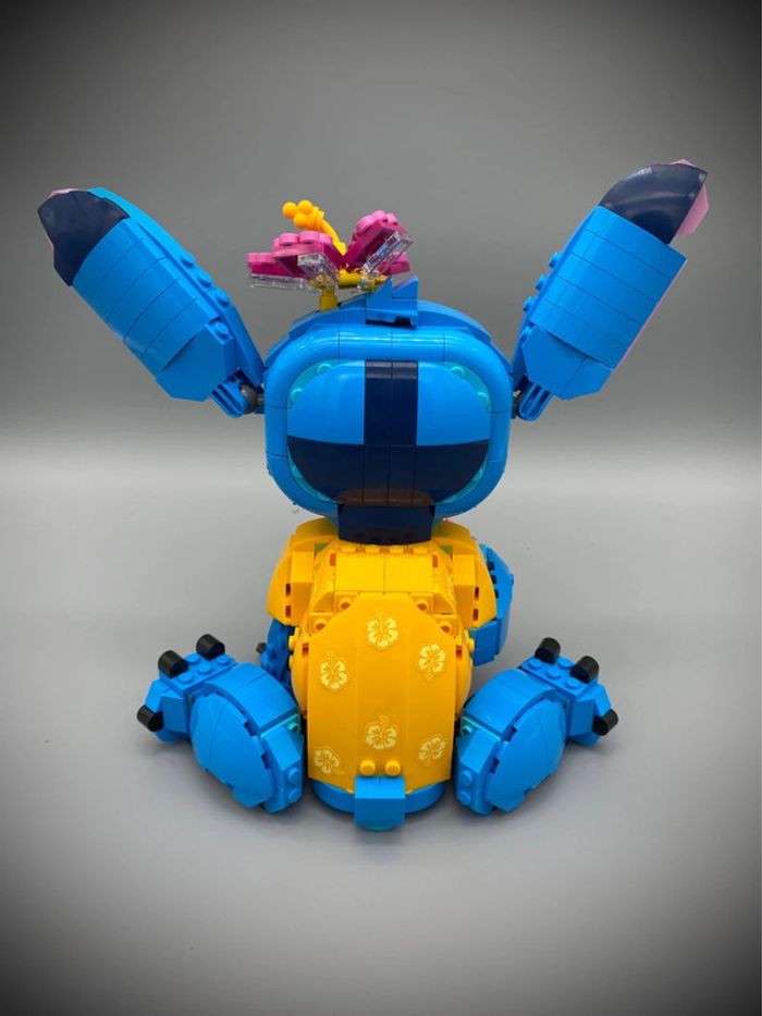LEGO Disney 43249 - Stitch - Complet avec boîte et notice - photo numéro 5