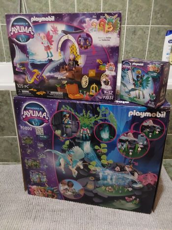 Lot 1/2 playmobil Ayuma