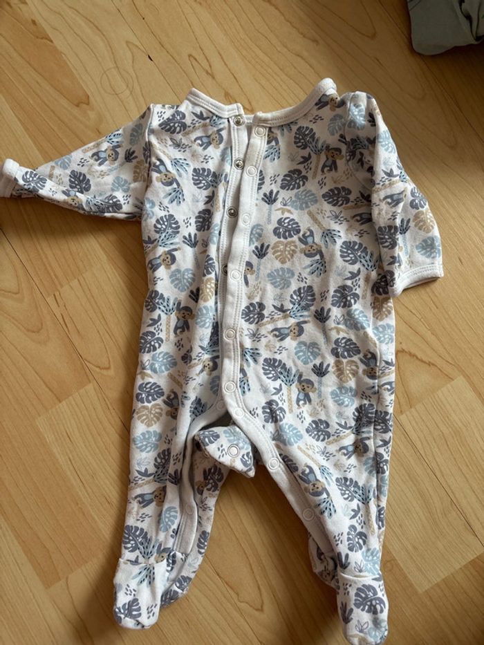 Lot pyjamas 3 mois - photo numéro 9