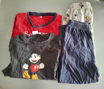 Lot de 2 pyjamas 5 ans