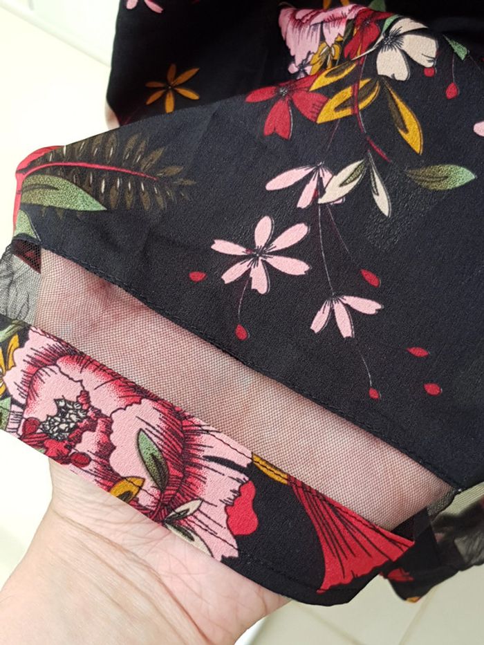 Robe Tunique Noire Imprimé Fleurs Rouge Et Rose - photo numéro 5