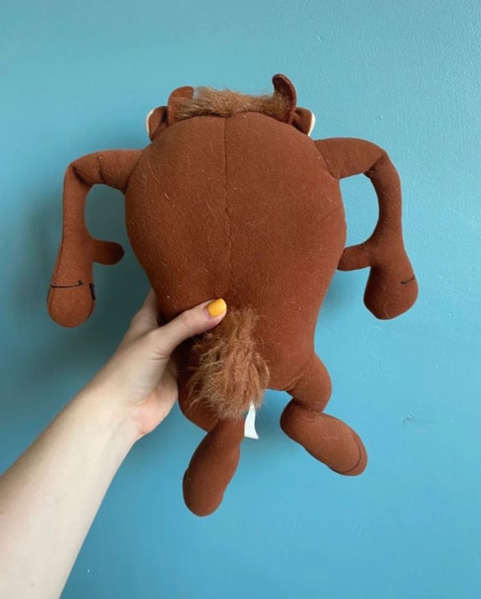 Grande peluche Taz le diable de Tasmanie des looney tunes - photo numéro 2
