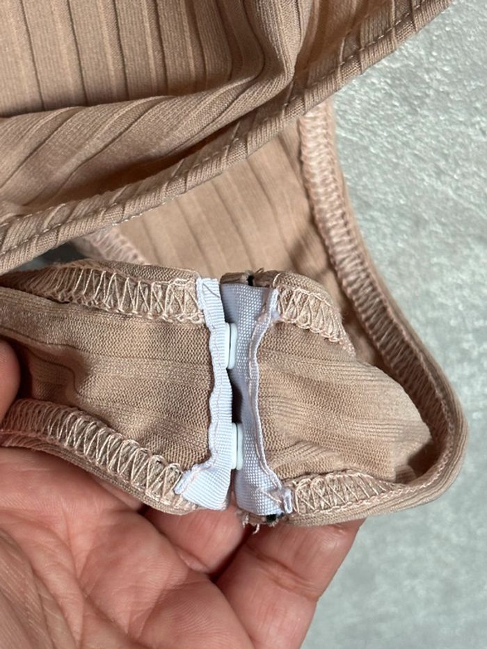 Body nude côtelé PrettyLittleThing - photo numéro 5