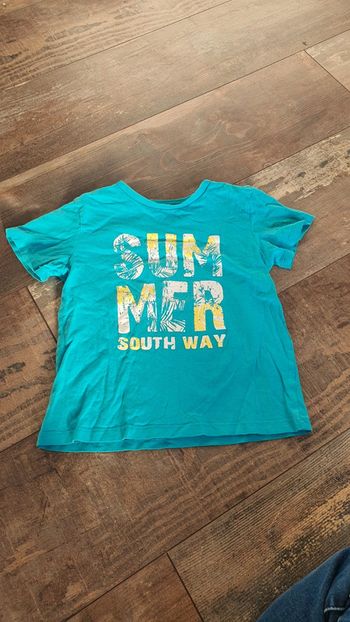 T-shirt tex 3 4 ans en très bon état