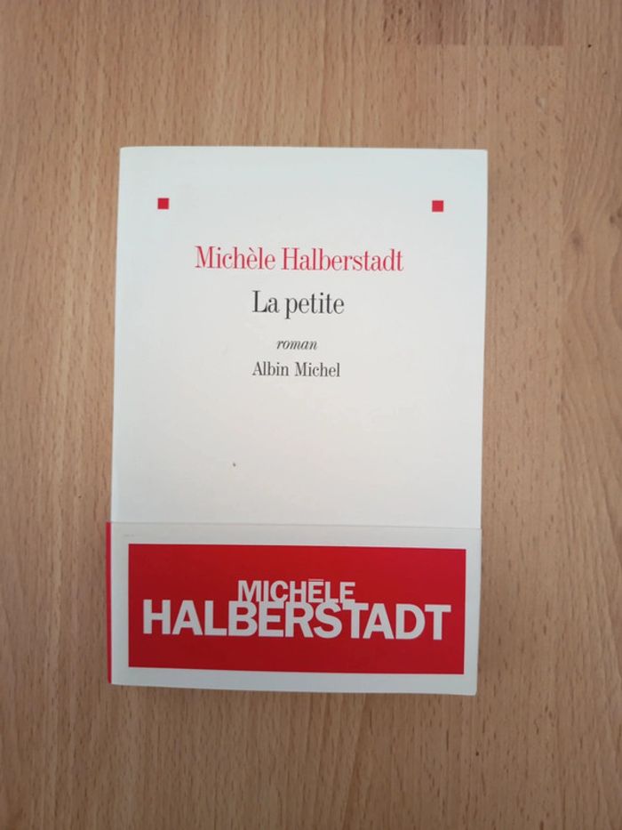 Livre La petite