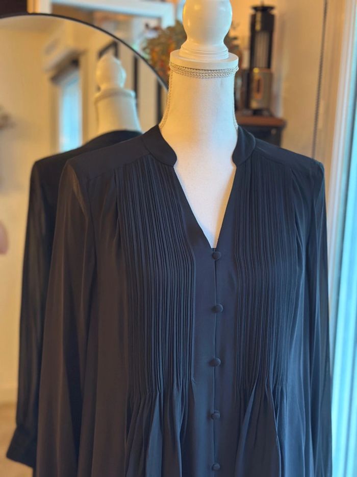 Robe noire Maison 123 Paris en soie plissée taille 38 modèle Coralie - photo numéro 2