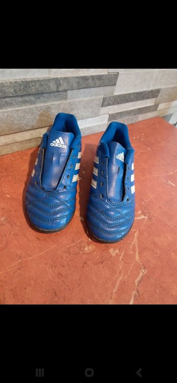 Baskets Adidas taille 29