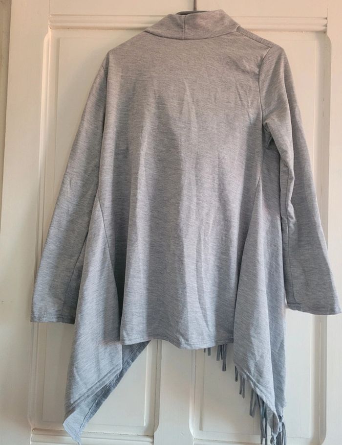 Gilet gris asymétrique à franges - Neuf - Taille 38 - Shein - photo numéro 2