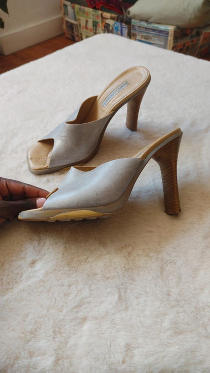 Magnifique escarpins mule en excellent état vintage en cuir bleu - photo numéro 10