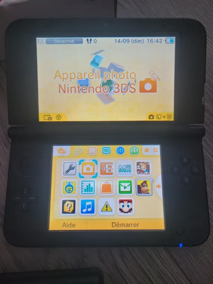 Nintendo 3ds xl rouge et noir - photo numéro 2