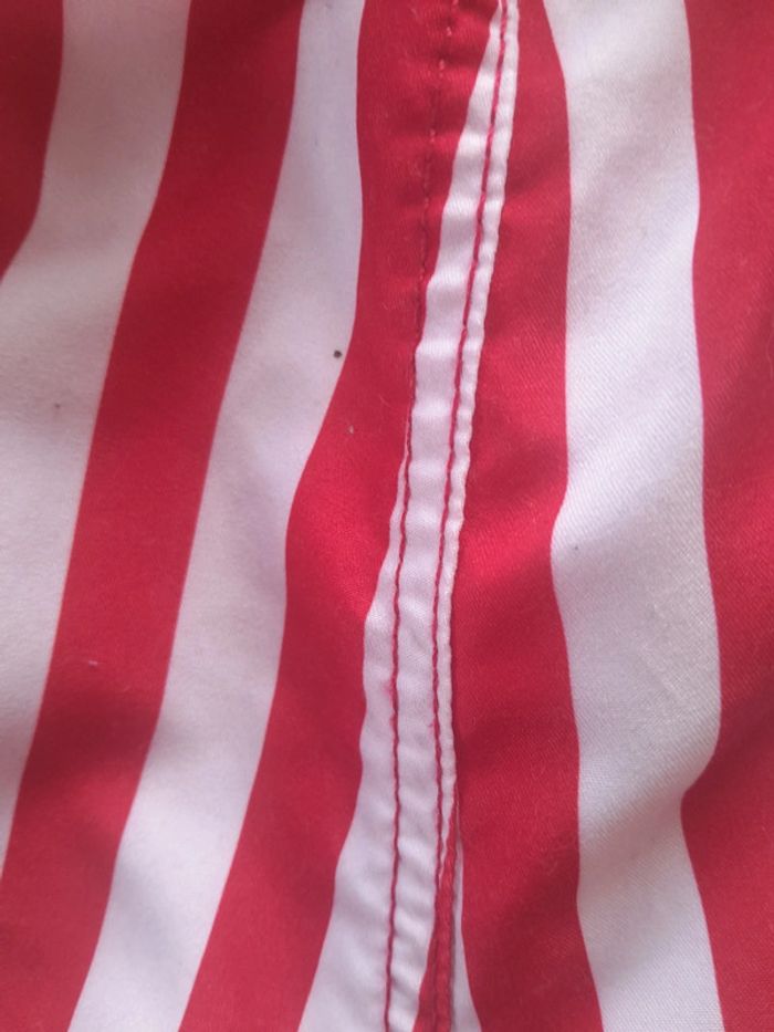 Short de bain rayé rouge status beach - photo numéro 6
