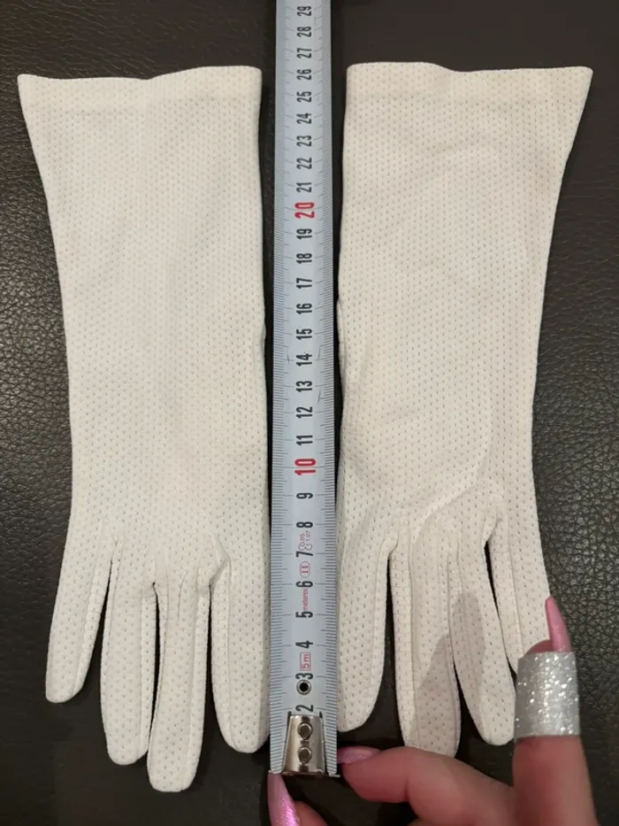 Gants femme anciens - photo numéro 2
