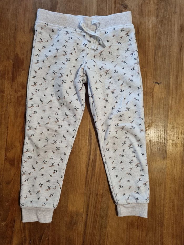 Lot de 3 pantalons jogging 3 ans - photo numéro 2