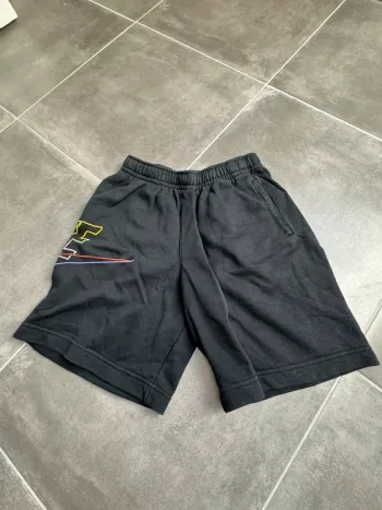 Short XL Nike enfant