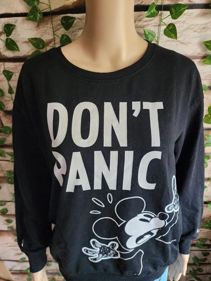 🌸Sweat noir Mickey Don’t Panic Disney Taille 36🌸 - photo numéro 4