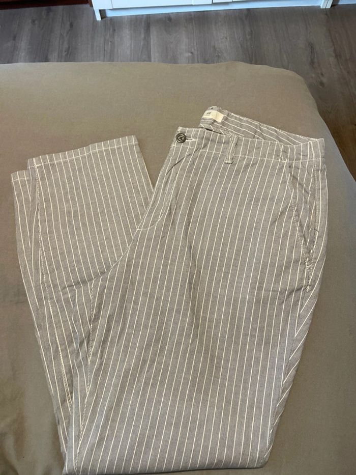 Pantalon rayé