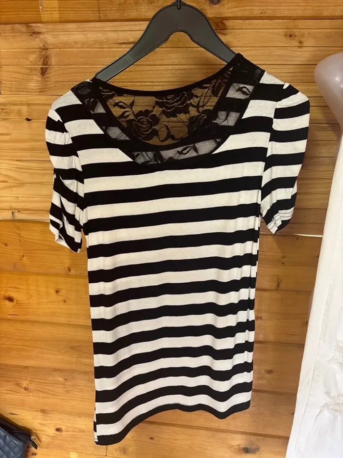 T-shirt noeud - photo numéro 2
