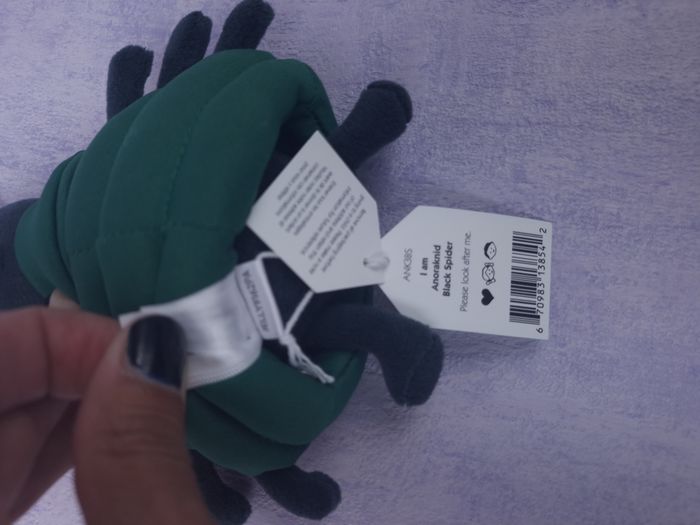 Peluche Jellycat retired araignée Anoraknid black spider halloween collection ANK3BS - photo numéro 6