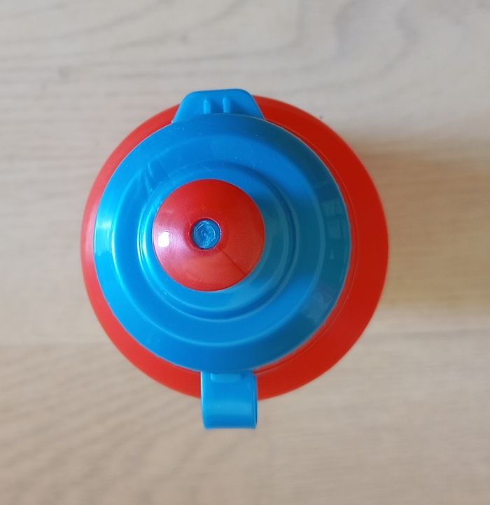 Gourde Super Mario Nintendo 530 ml
NEUVE - photo numéro 5