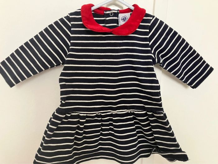 Jolie robe épaisse 6 mois Petit Bateau