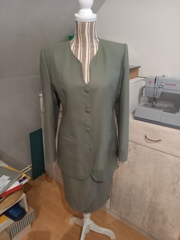 Tailleur Un jour ailleurs