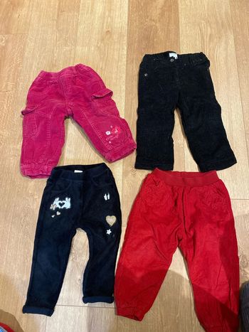 Lot 4 pantalons 18 mois