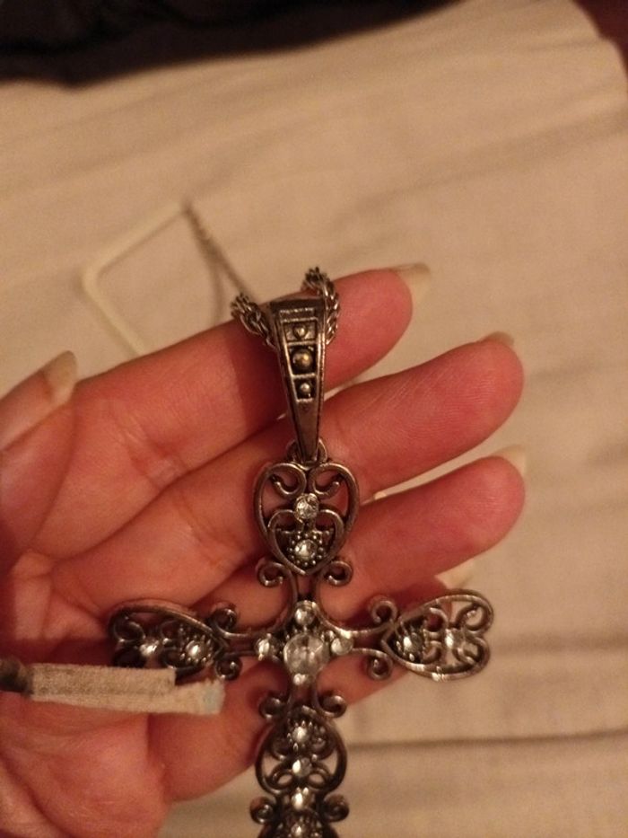 Pendentif croix - photo numéro 3
