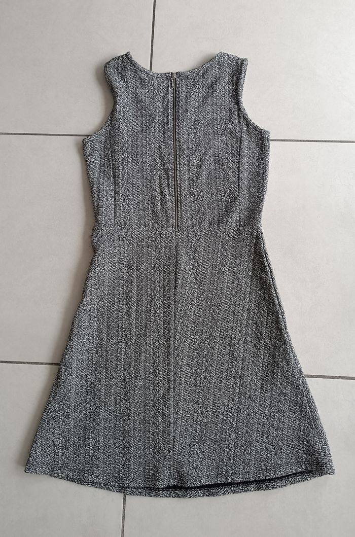 Robe Taille 38 - photo numéro 3