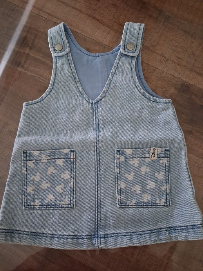 Robe disney