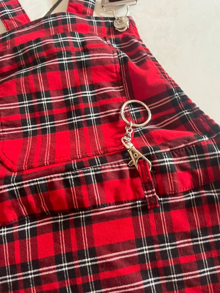 Salopette à carreaux - photo numéro 2