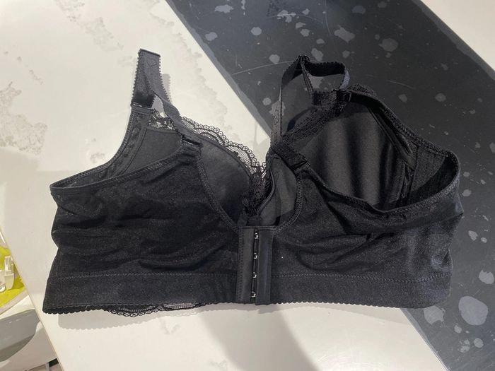 Soutien gorge armatures - photo numéro 2