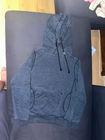 Pull à capuche qui fait snood aussi bleu h&m taille M