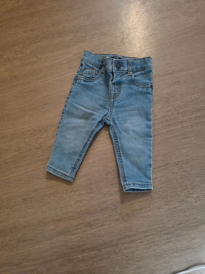 Jeans bébé