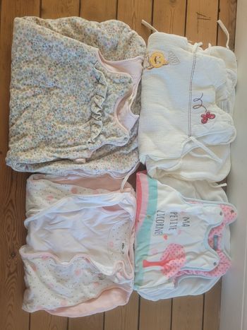 Lot de 4 gigoteuses 0/6 mois et 6/18 mois 