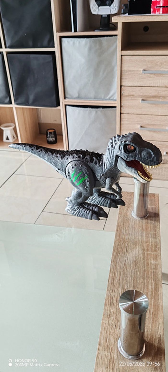 Dinosaure qui marche