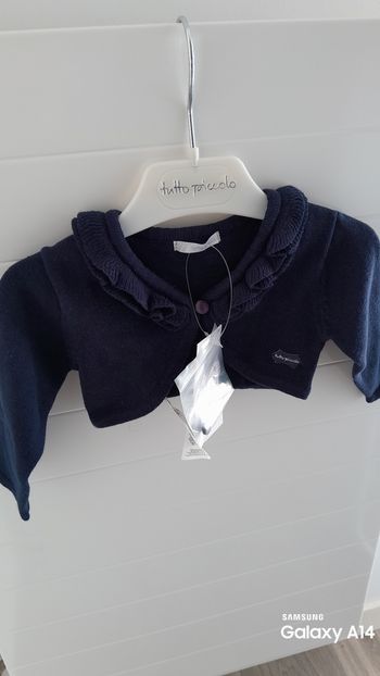 Boléro fille neuf tutto piccolo 3 mois