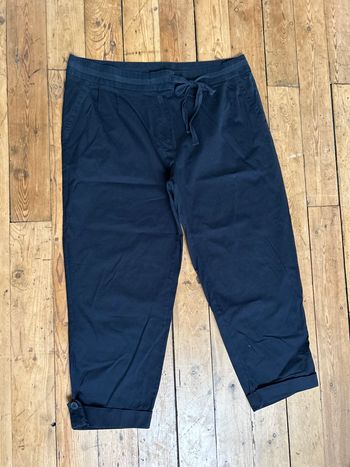Pantacourt coton bleu marine taille 44