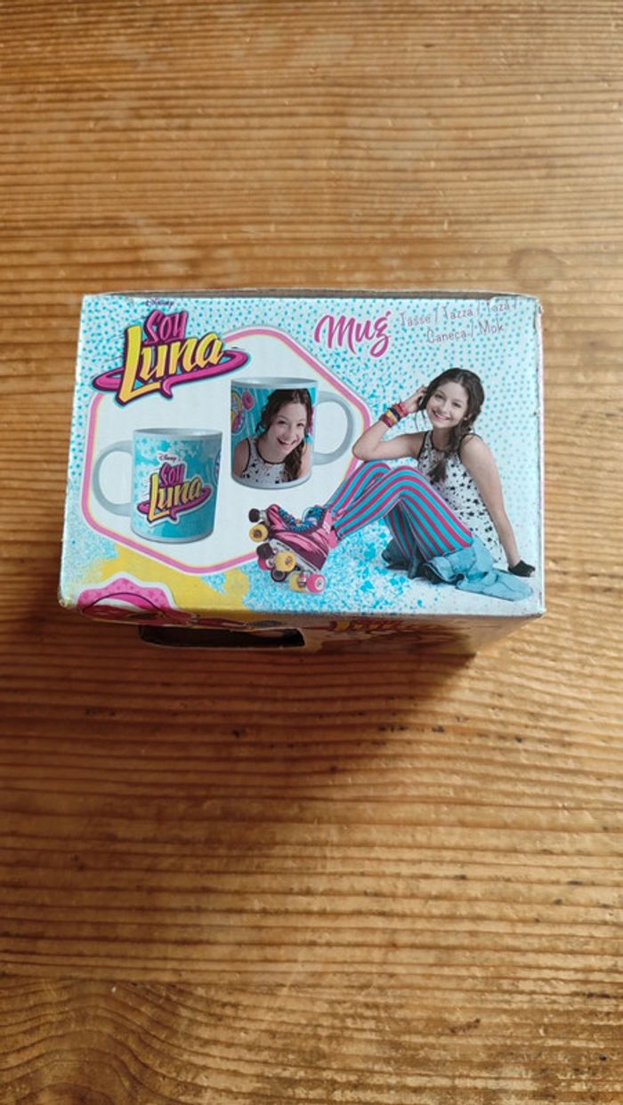 Mug "Soy Luna" - 23,7 cl (8 oz)
- Neuf