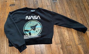 Sweat court nasa  10 ans