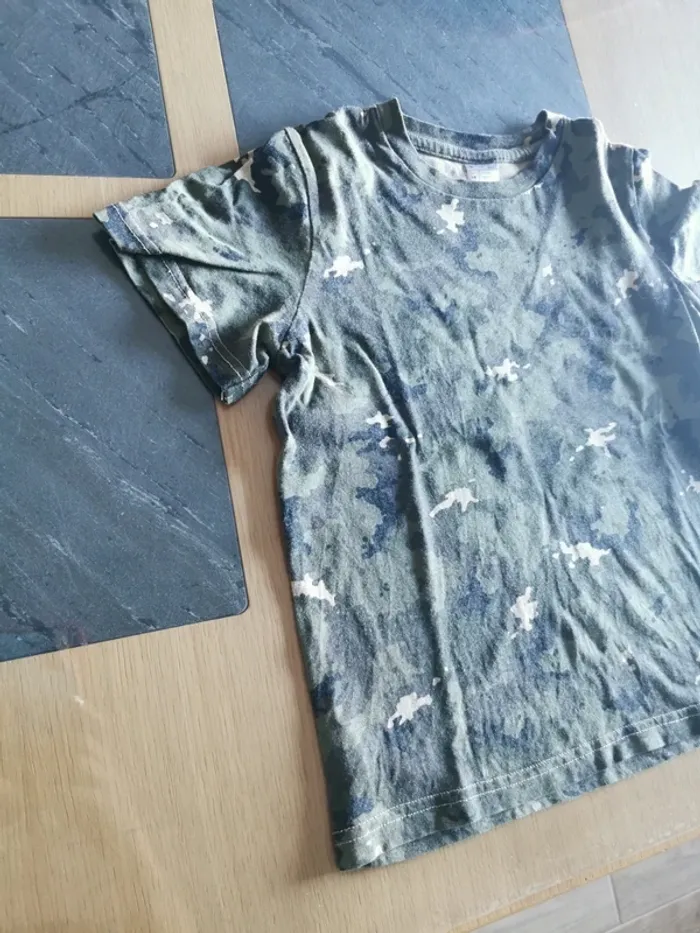 T-shirt camouflage Decathlon 6 ans - photo numéro 3