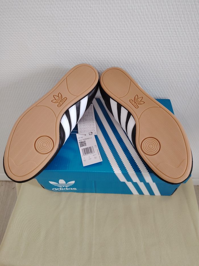 Adidas Taekwondo Lace Noires NEUVES 40 2/3 + Boîte - photo numéro 4