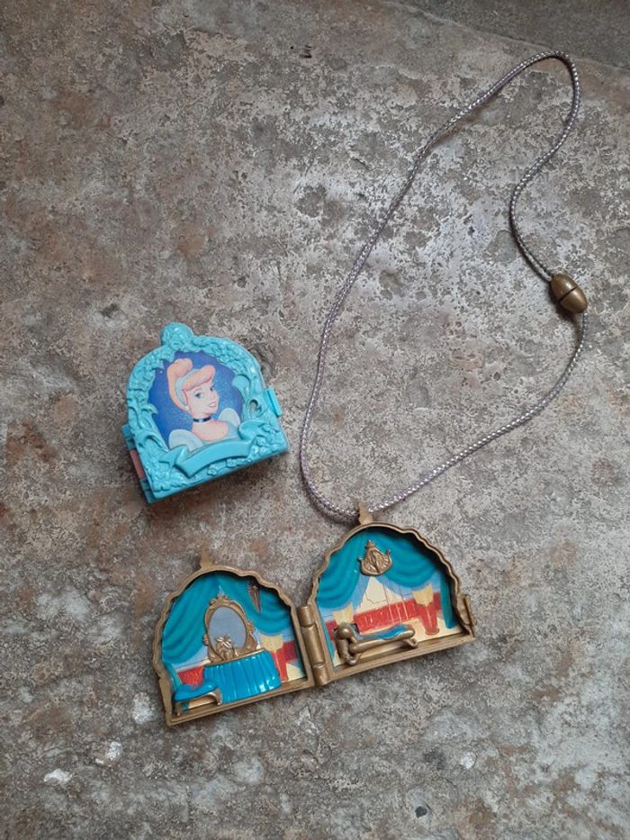 Médaillon Disney Vintage Princesse et Aladin
