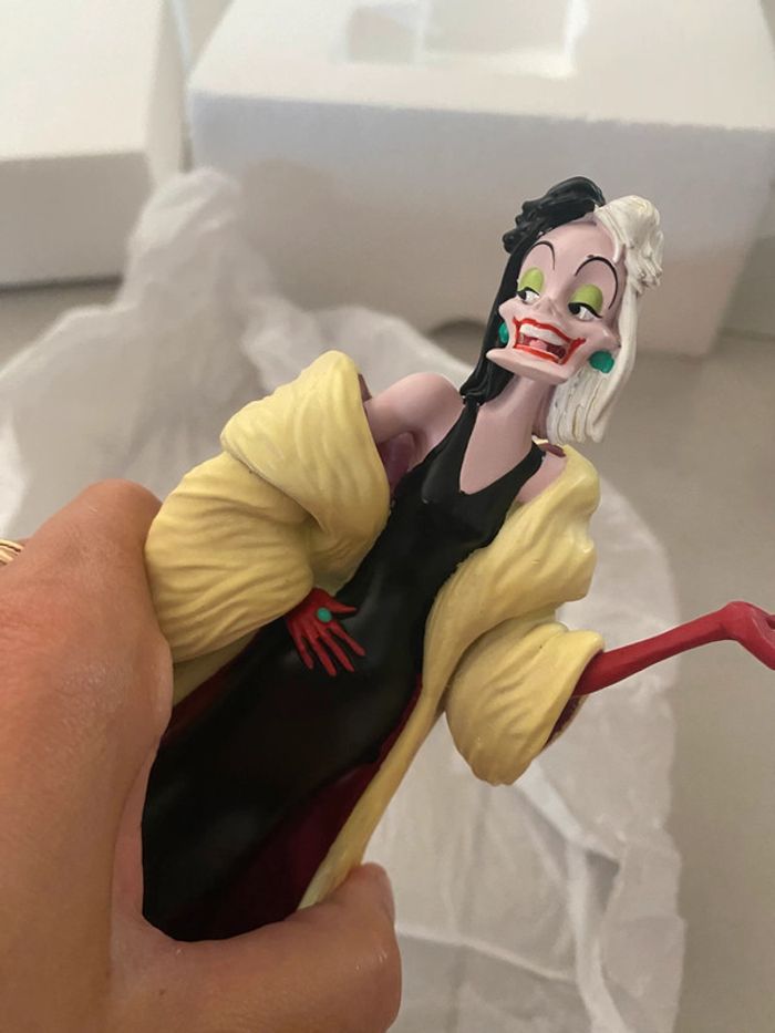 Figurine disney cruella - photo numéro 4