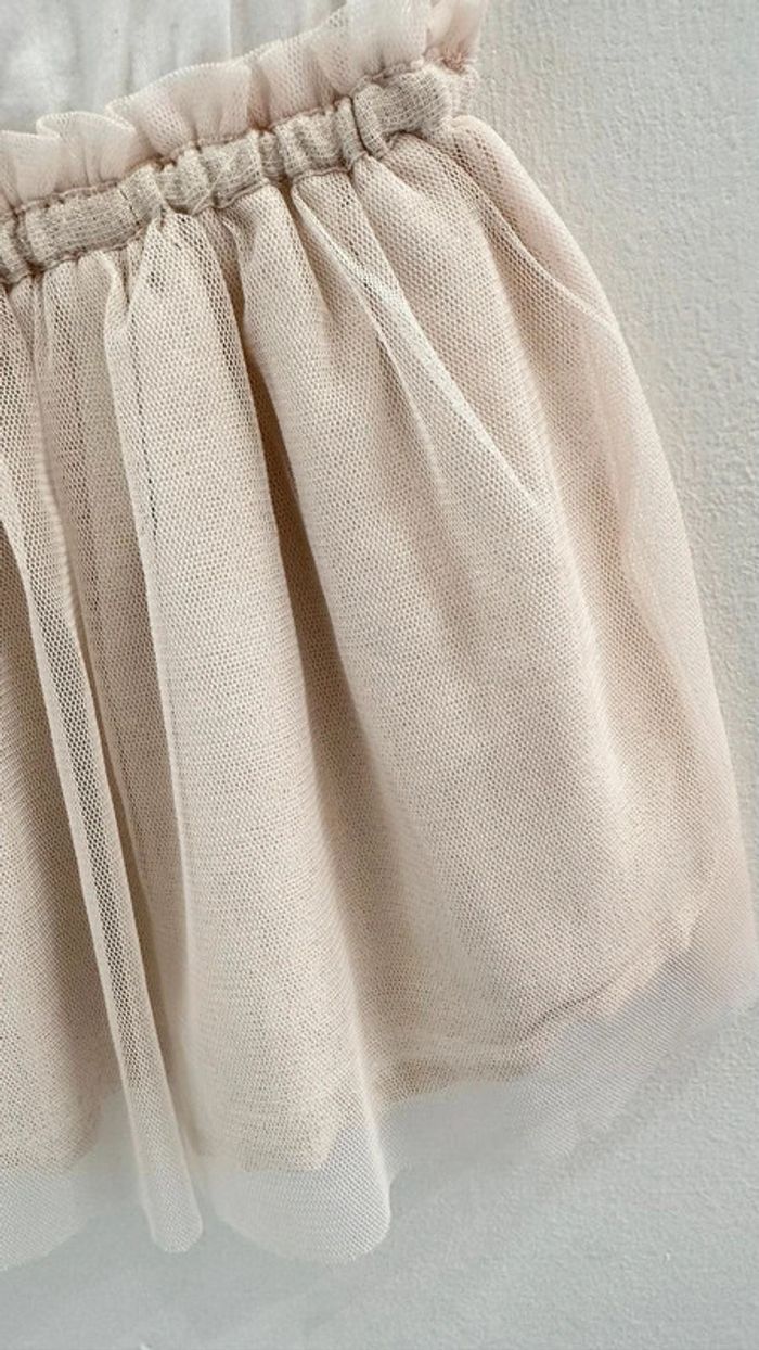 Robe tape a l'oeil blanche et crème - photo numéro 5