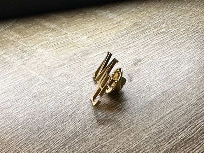 Broche lettres initiales ME - photo numéro 3