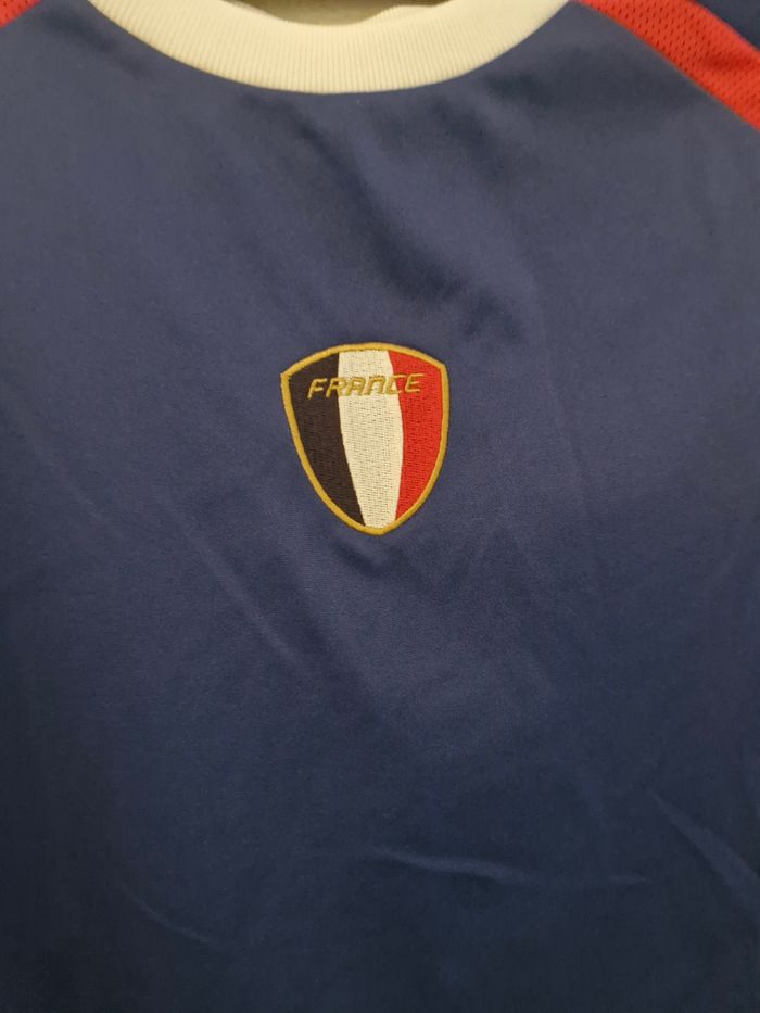 T-shirt taille L - photo numéro 3
