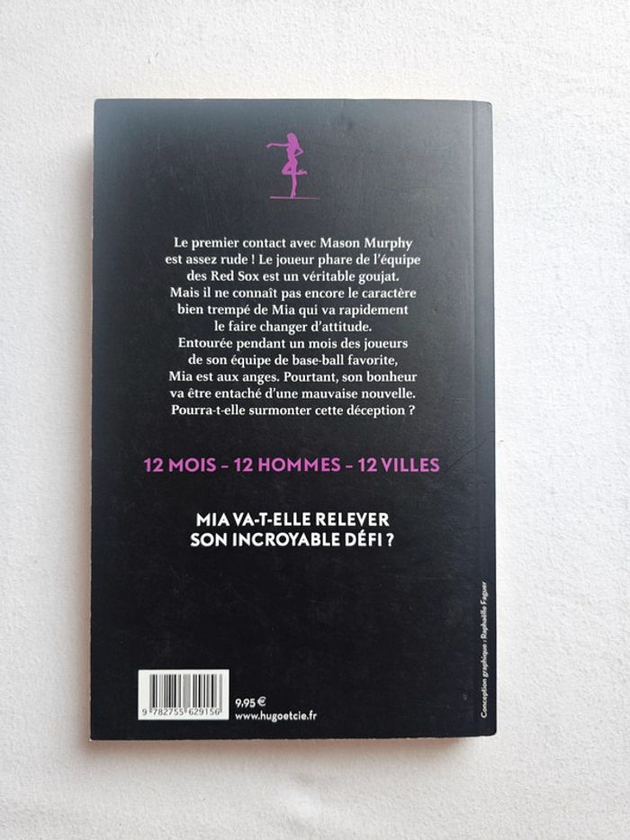 Livre calendar girl avril - photo numéro 2