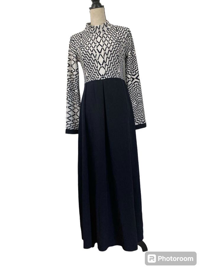 Magnifique robe Vintage Neuve 👗 - photo numéro 3