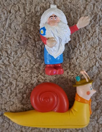 🪆 Figurines Le Manège Enchanté Ambroise l'Escargot et Père Pivoine