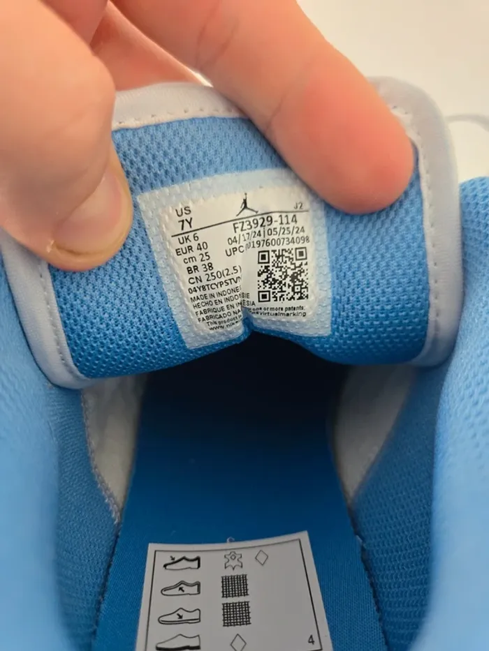 Nike air Jordan 1 low taille 40 neuves blanc bleu - photo numéro 7